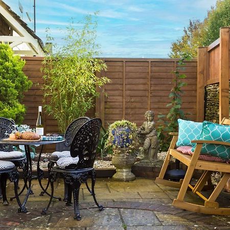 April Cottage Stow-on-the-Wold Εξωτερικό φωτογραφία